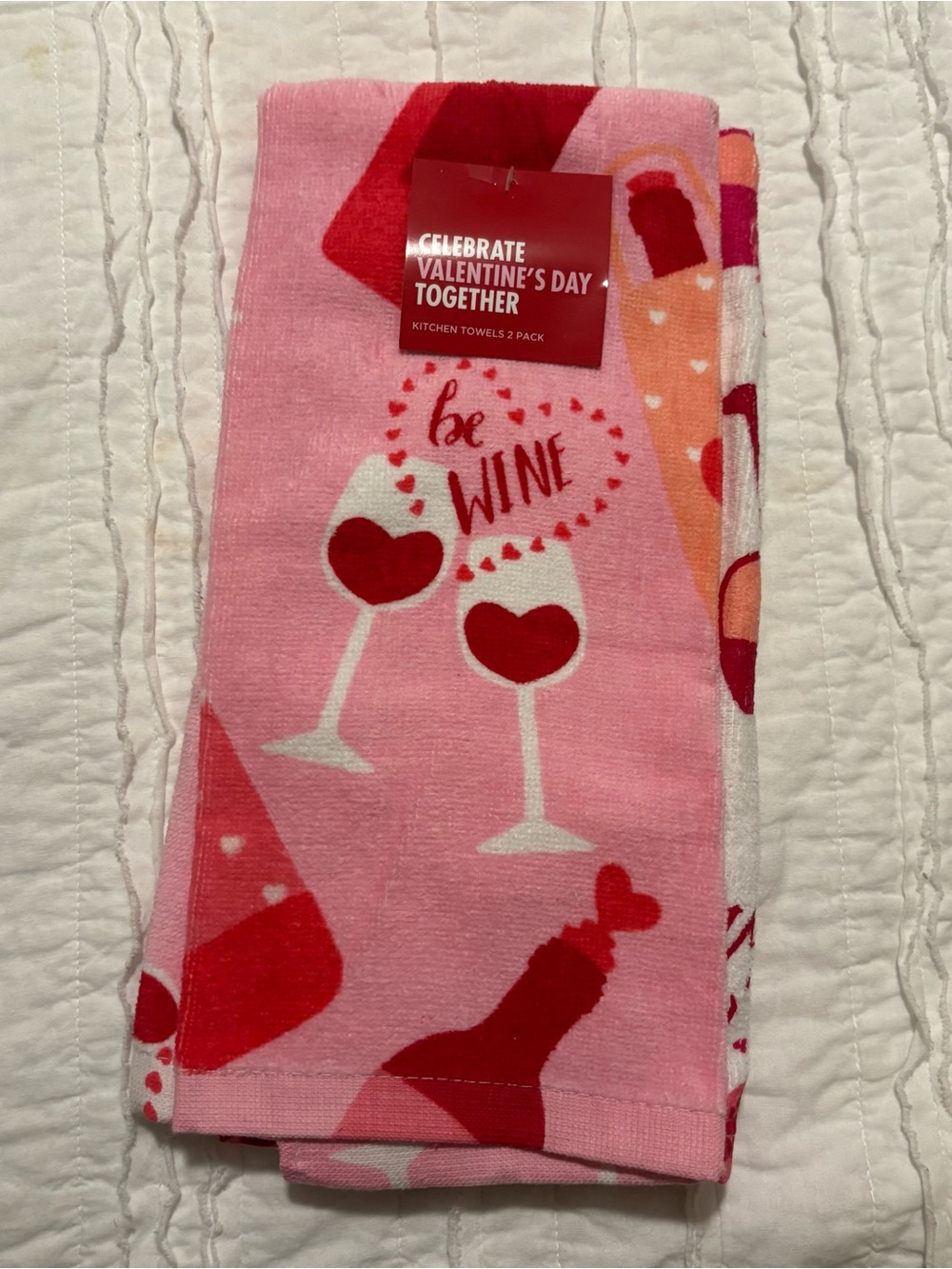 Valentine’s Day be wine wine glass towel set
